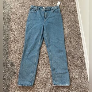 SOLD - Abercrombie Ultra High Rise 90’s Straight Jean